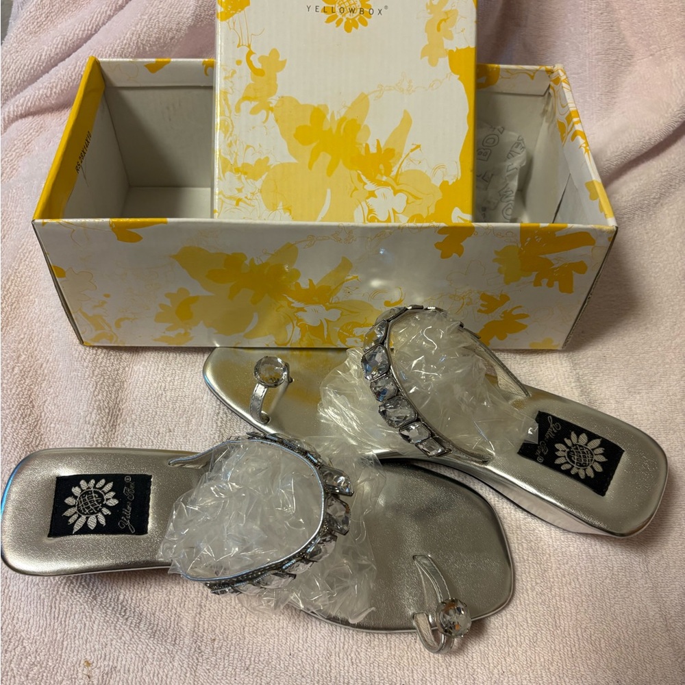 Yellow Box Metallic Silver Sandals